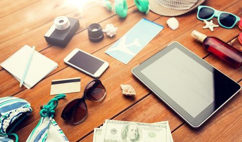 Smart Travel Gadgets Explained: Innovative Tools, Benefits, and Informative Tips