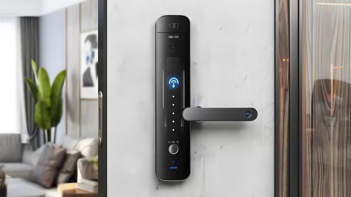 Smart Door Locks Guide: Basics, Key Features, Security Technologies, Installation Process, and Practical Insights