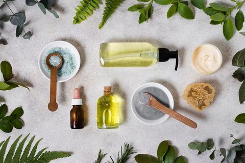 Guide to Eco-Friendly Beauty Products: Clean Formulations, Facts, and Helpful Tips