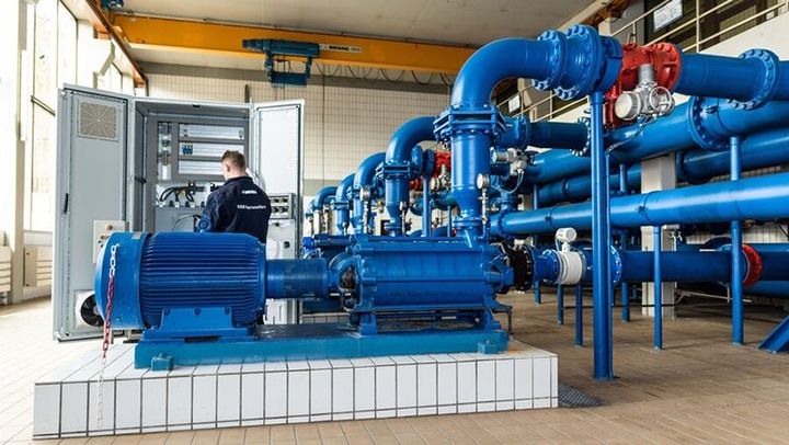 Complete Guide to Submersible Industrial Pumps: Types, Uses & Selection